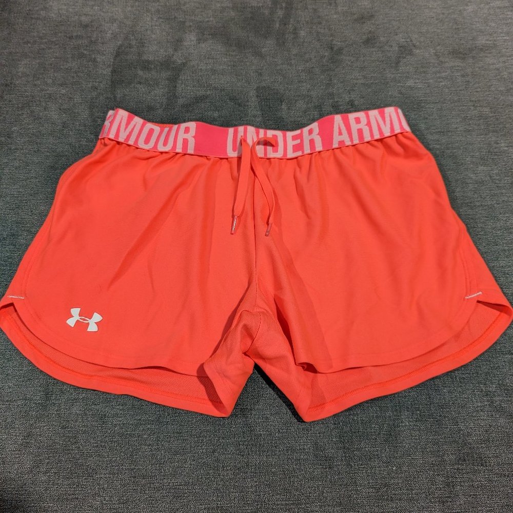 Under Armor semi-fitted shorts, small